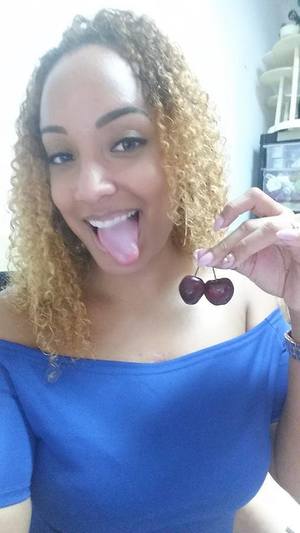 SCAMMER WITH PHOTOS OF MAYLISSA WvLNiE0Ipd7u1drgoapmJbPvWHKnhtLrbOJl42-ISGbGQfeJAaFgim5t_WbOsMk1