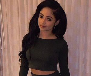 Scammer with photos of Kayla Phillips NgwUHiMlPnwHY5g3foDK9jWrd04HexrsQ7qb7g0-F1-531G6ueWzLVNxLcWtyzYg